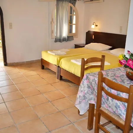 Maria With Pool And Amazing View - Agios Gordios Appartement Agios Gordios (Corfu)